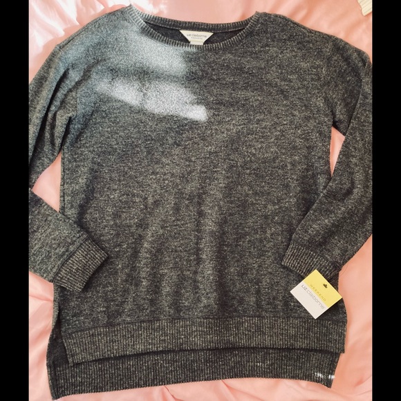 NWT Liz Claiborne Charcoal High Low Cute Sweater - Picture 5 of 5